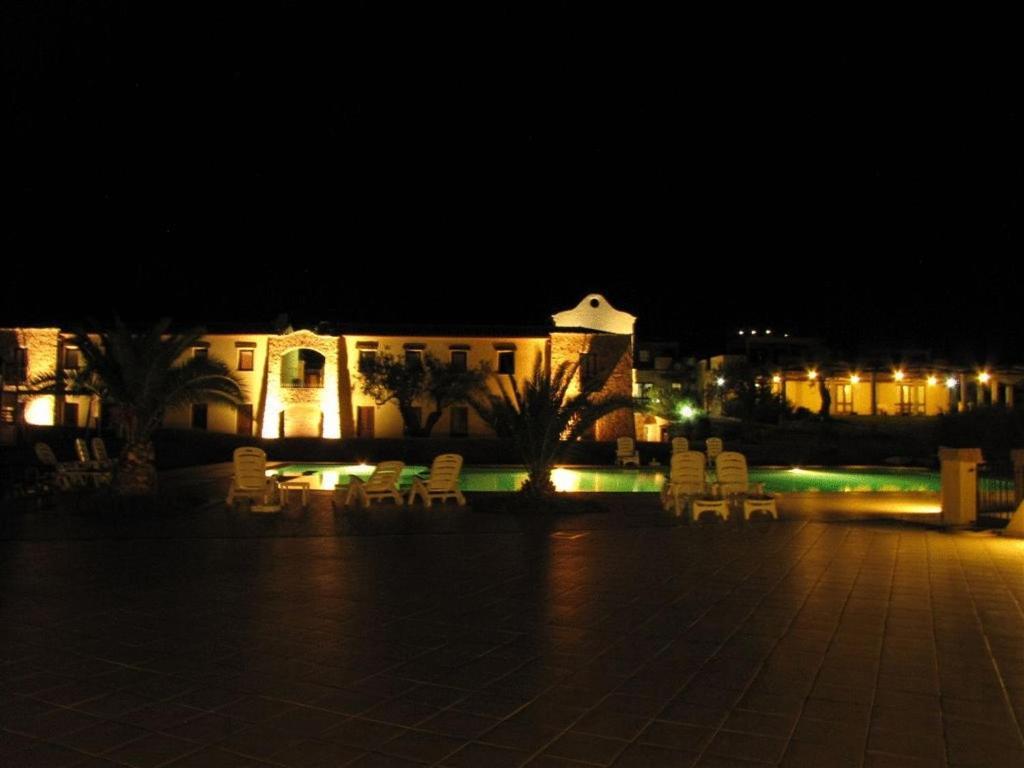 Hotel Cardedu Exterior photo