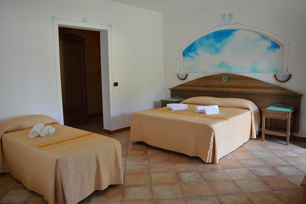Hotel Cardedu Exterior photo